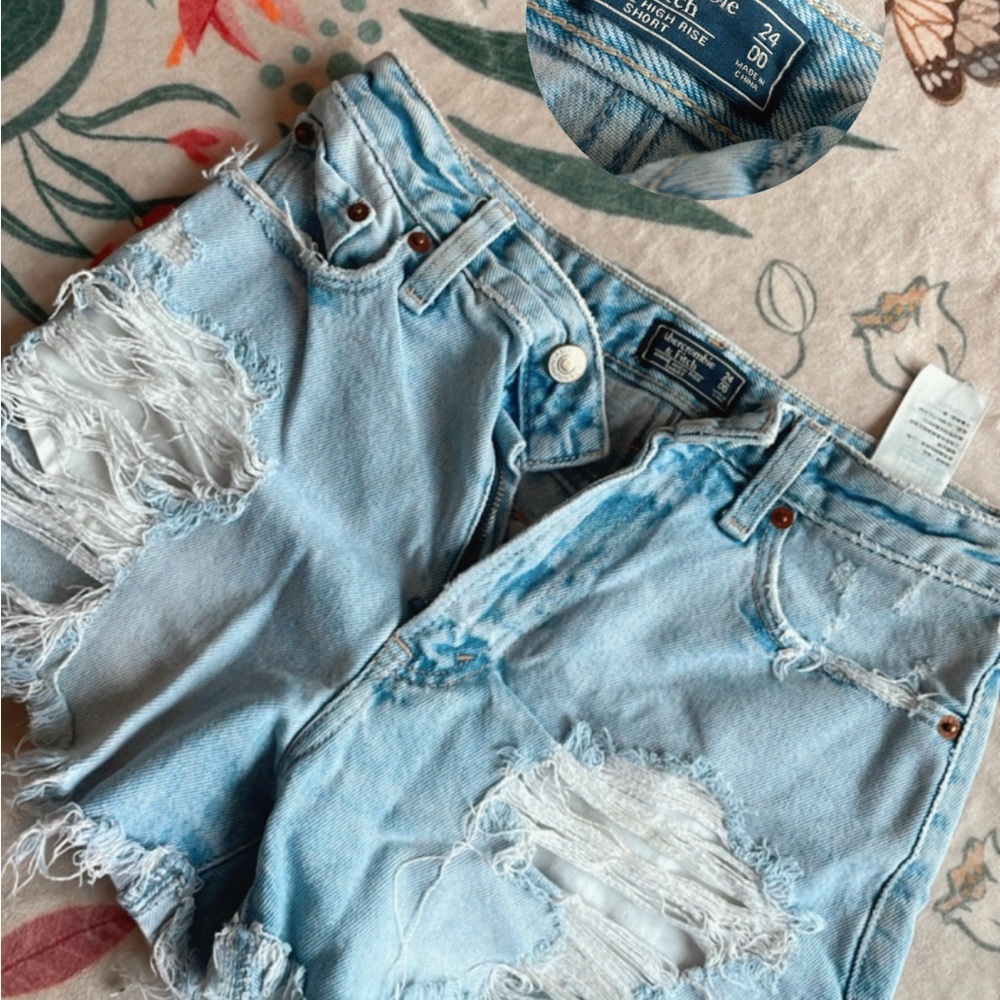 Abercrombie & Fitch Light Blue High Rise Shorts